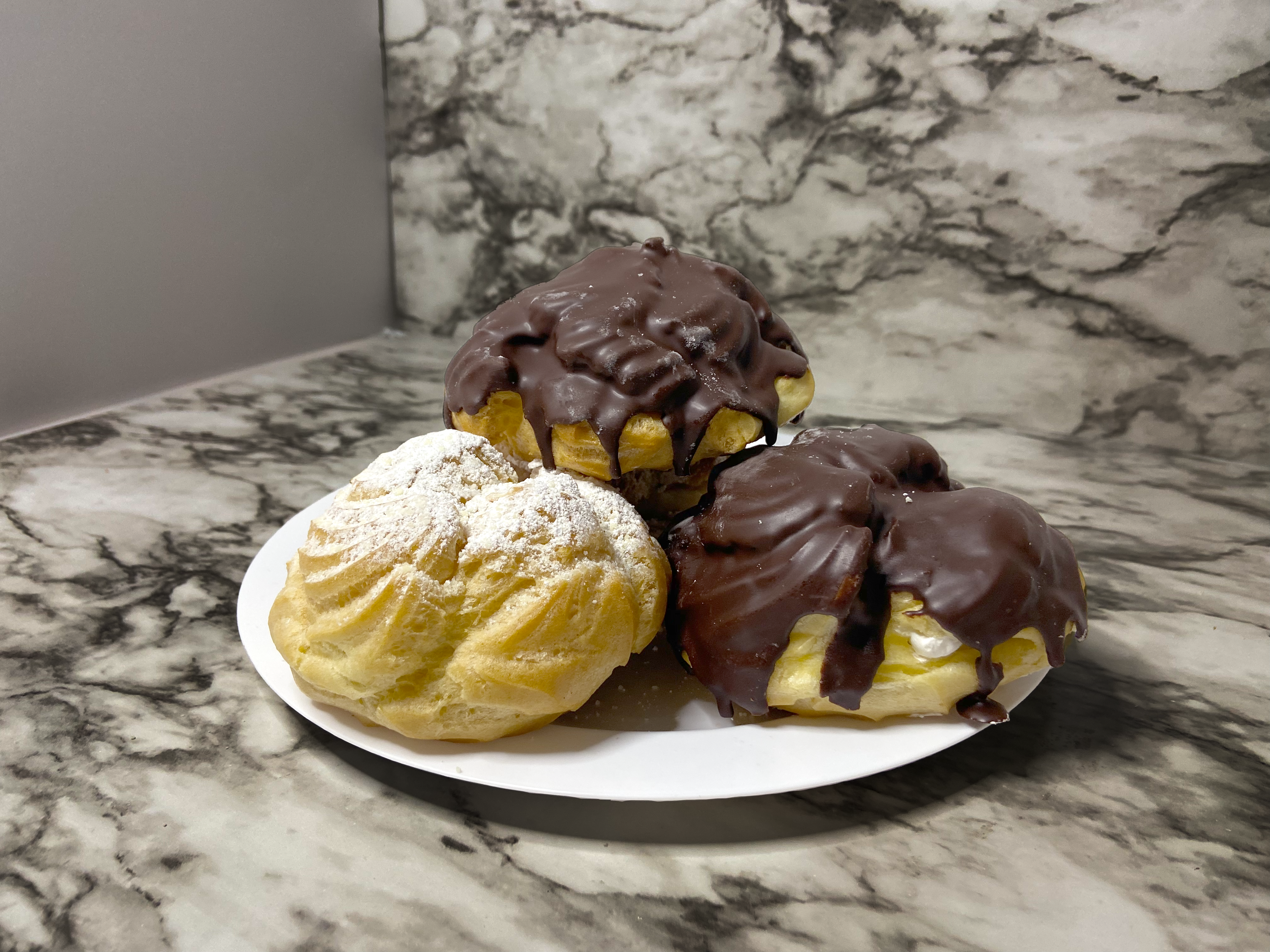 Large Cream Puffs
